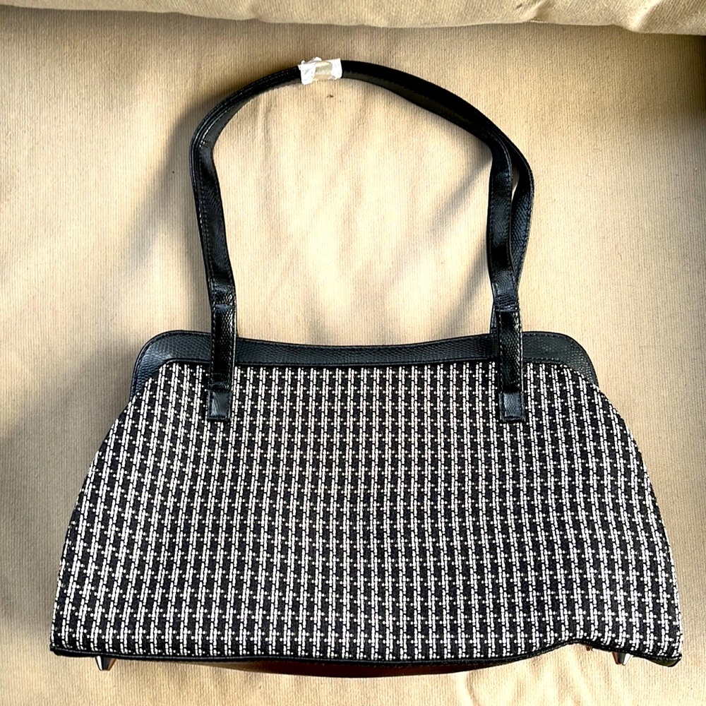 Frame bag with mirror keychain